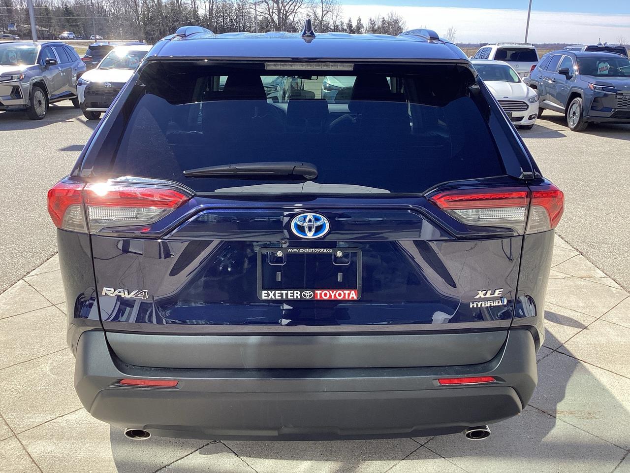 2023 Toyota RAV4 Hybrid XLE AWD Photo