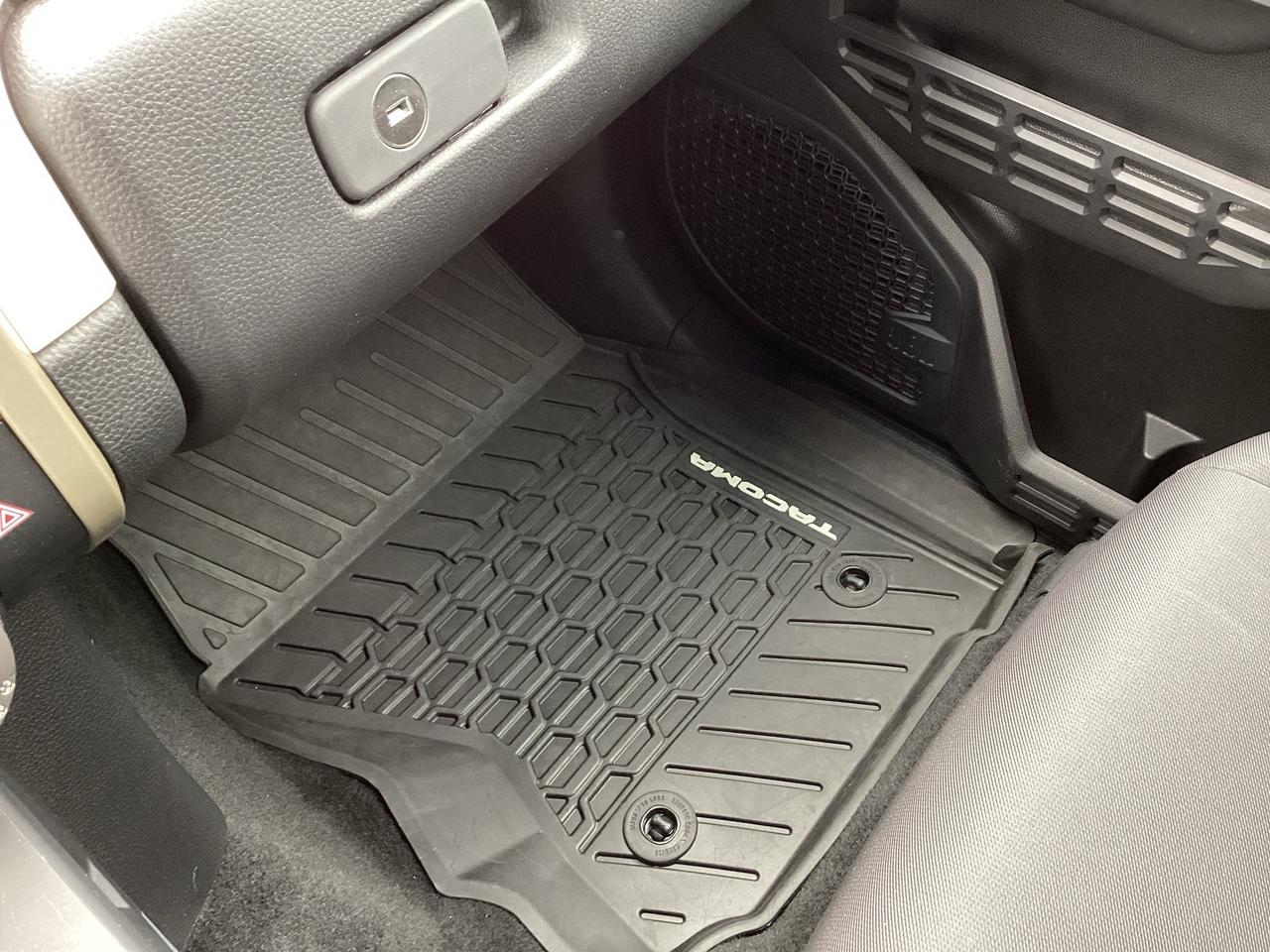 2024 Toyota Tacoma Double Cab TRD SPORT + Photo