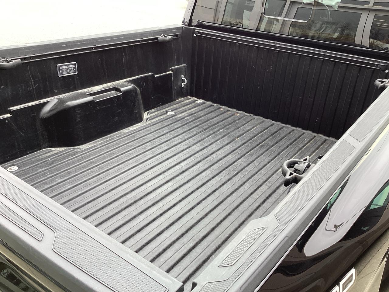 2024 Toyota Tacoma Double Cab TRD SPORT + Photo