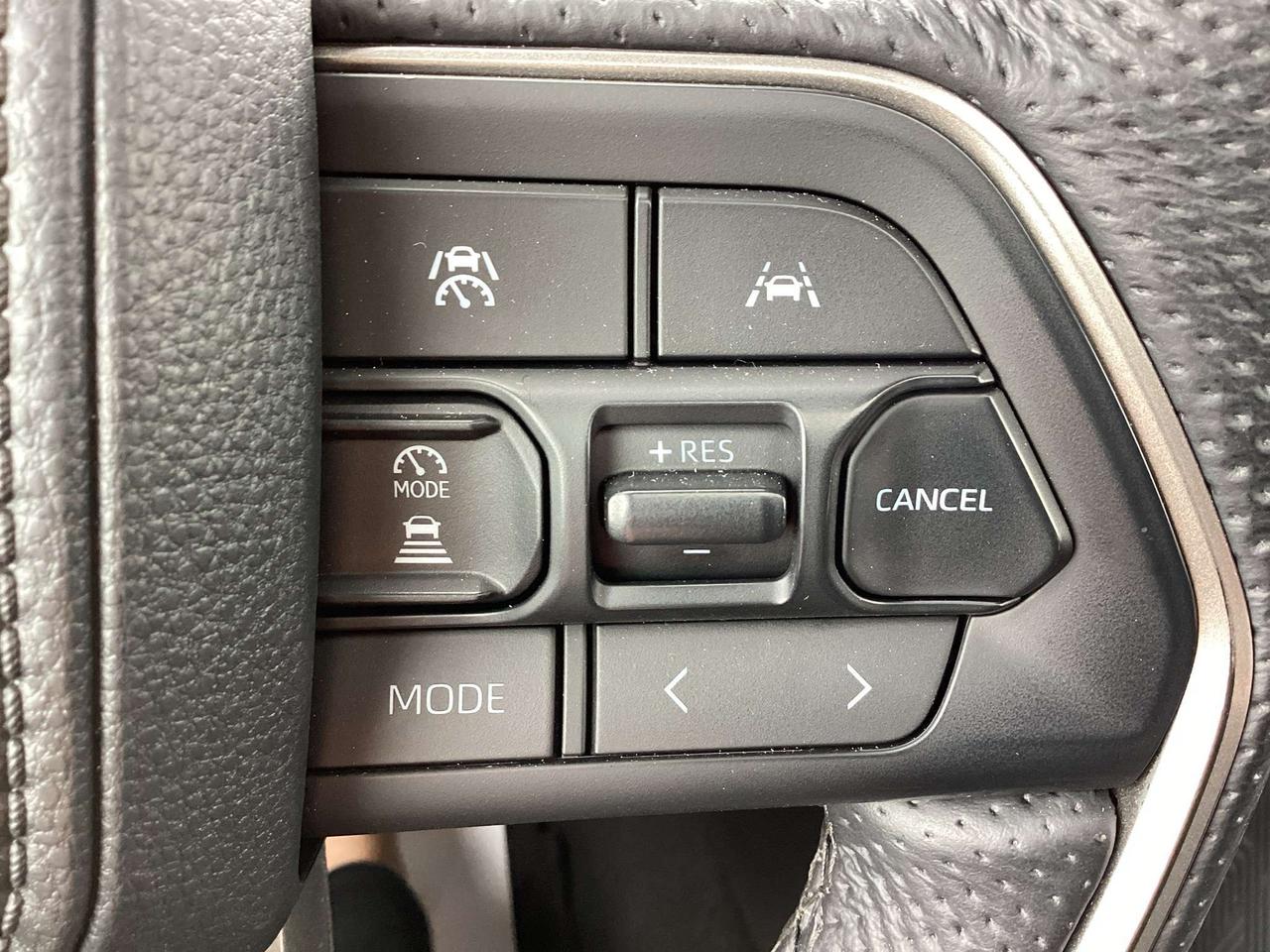 2024 Toyota Tacoma Double Cab TRD SPORT + Photo