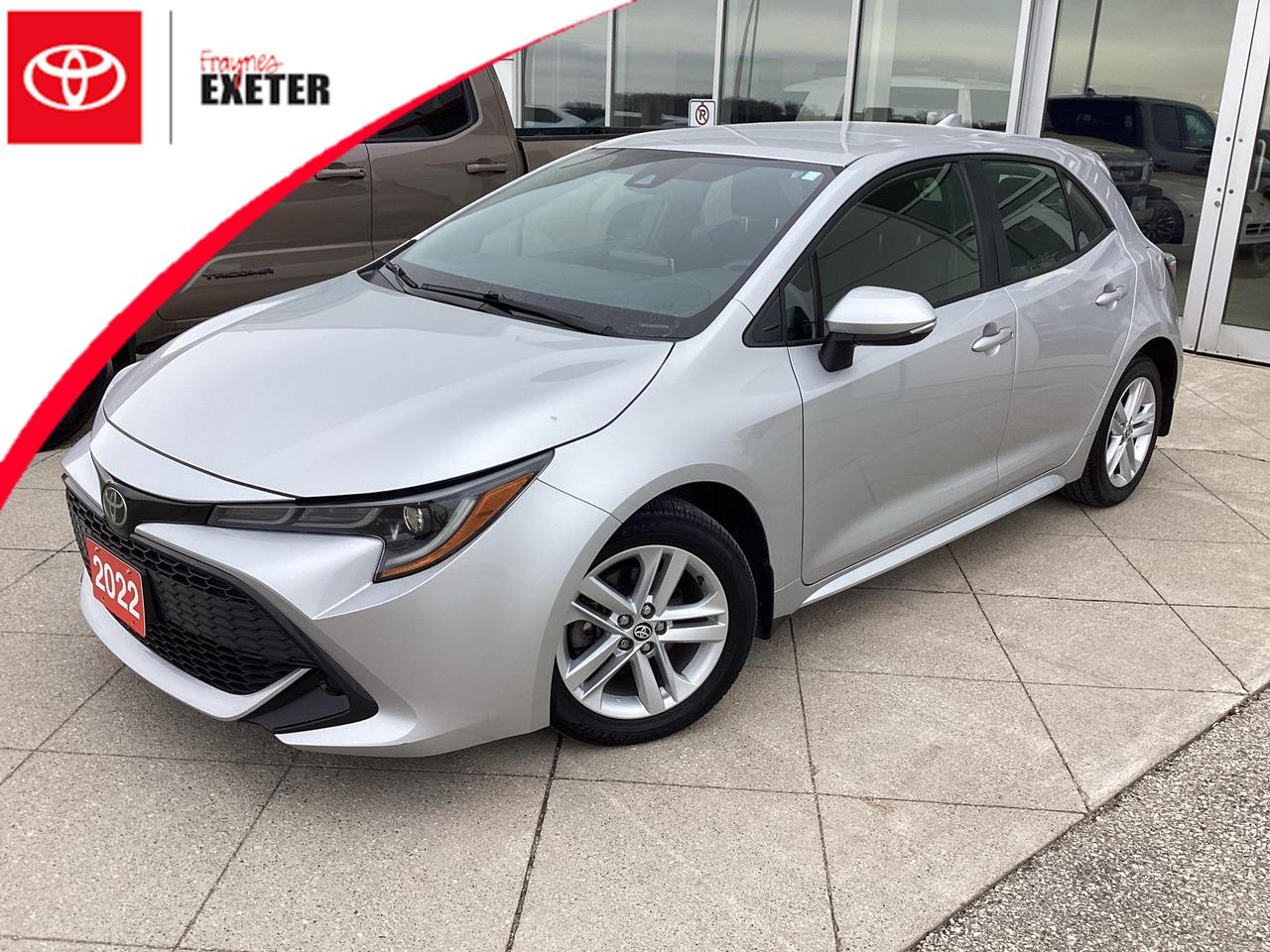 2022 Toyota Corolla Hatchback SE CVT Photo