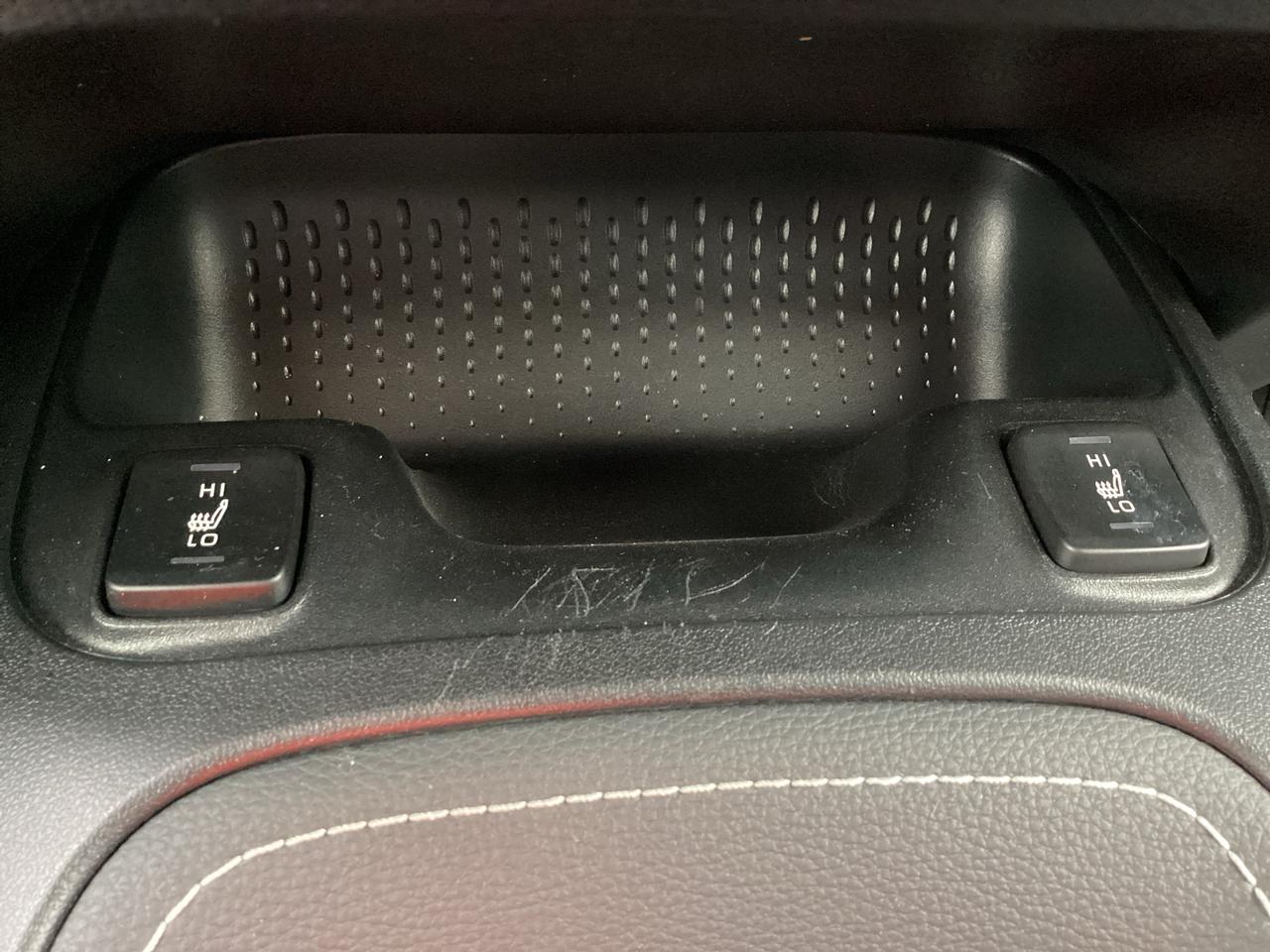 2022 Toyota Corolla Hatchback SE CVT Photo