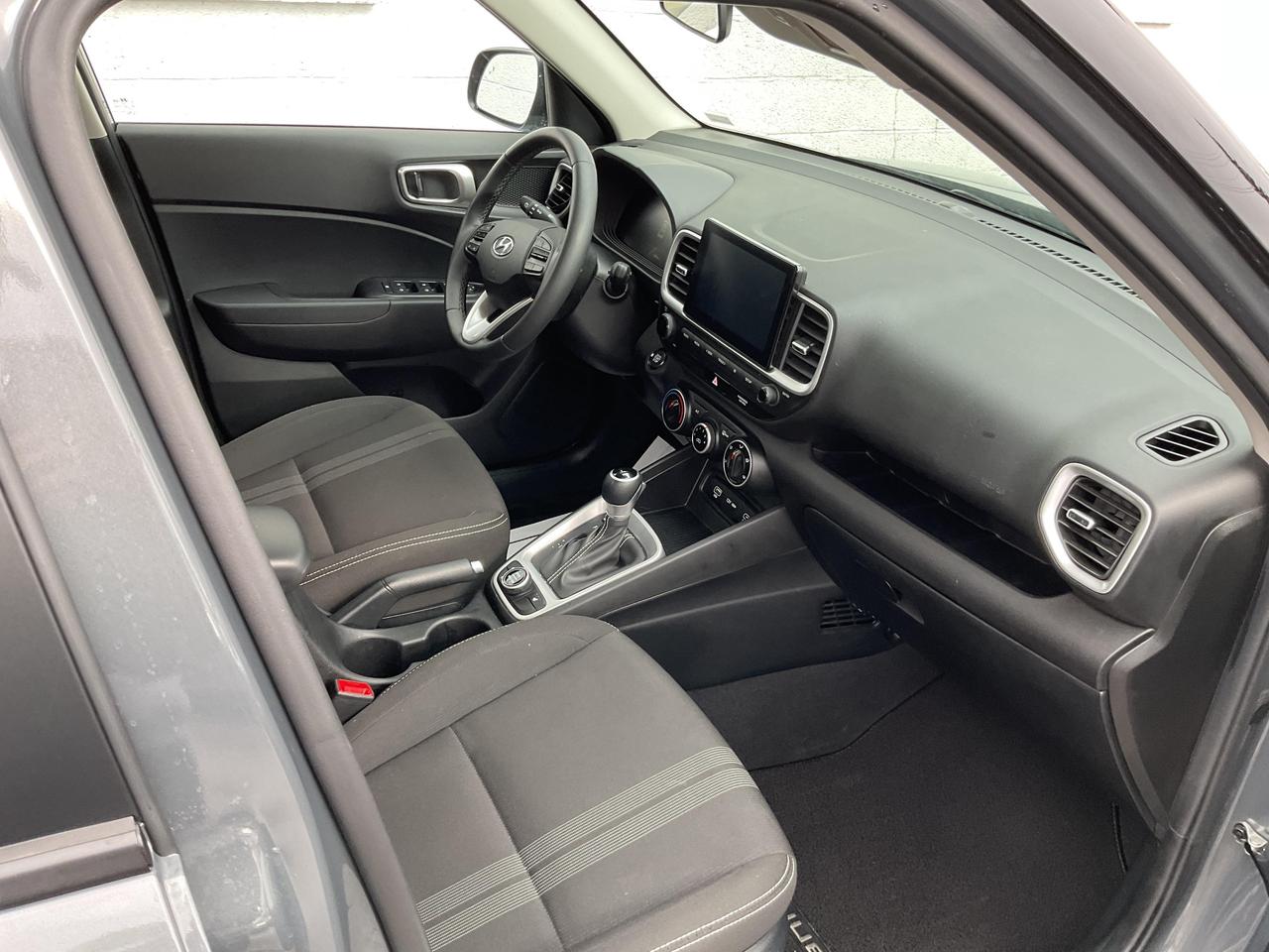 2025 Hyundai Venue  Photo