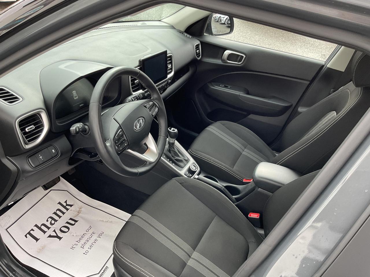 2025 Hyundai Venue  Photo