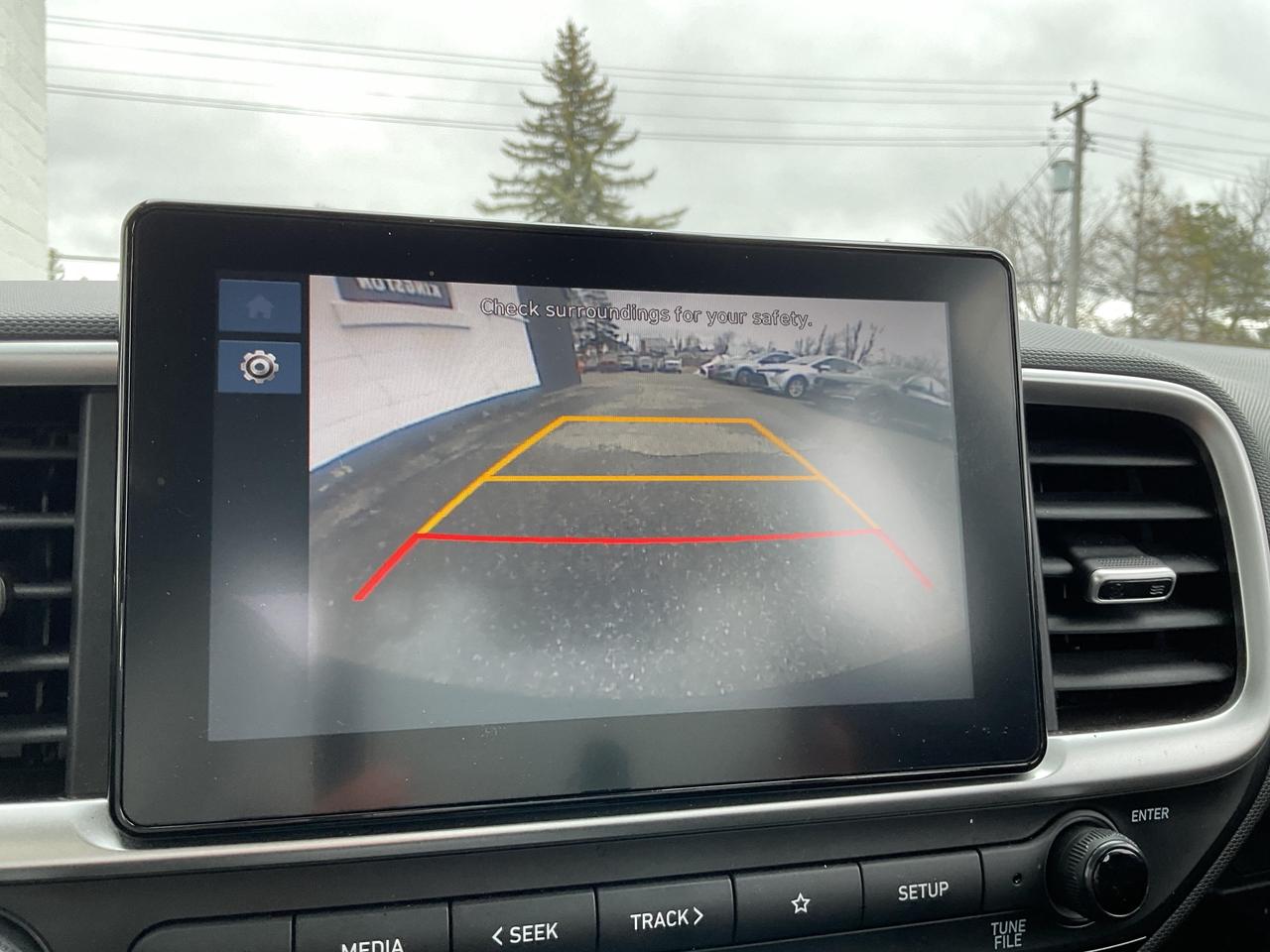 2025 Hyundai Venue  Photo