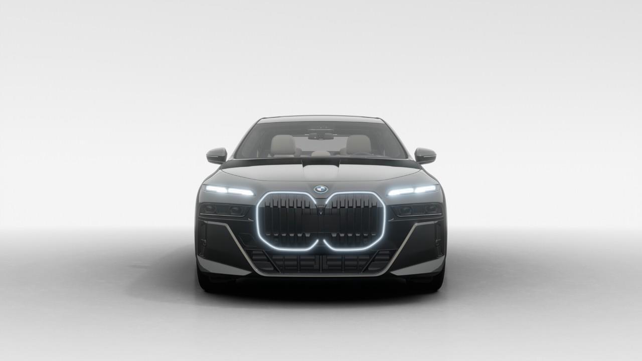 2026 BMW 750e xDrive 4dr All-Wheel Drive Sedan Photo