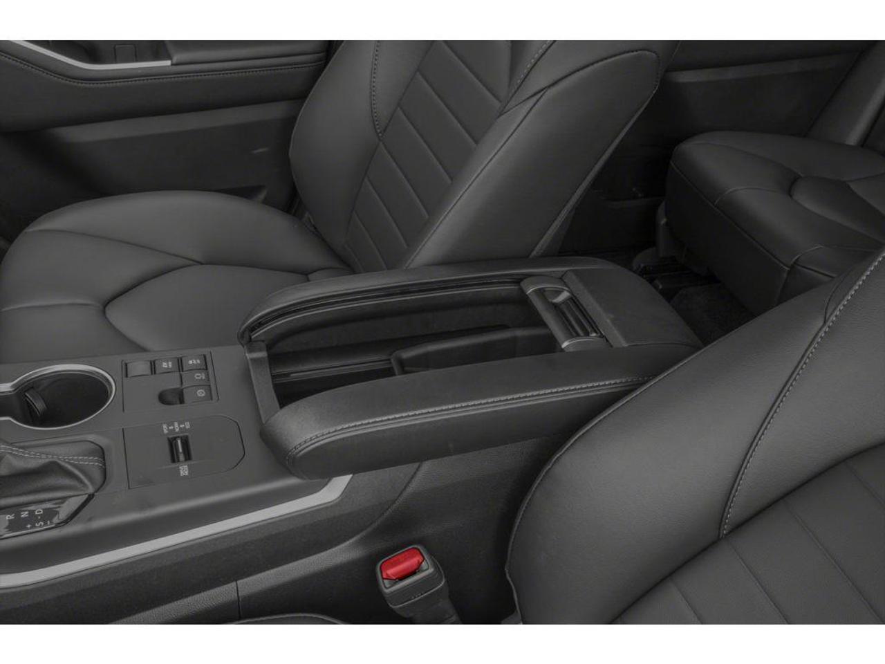 2023 Toyota Highlander Hybrid XLE 4dr All-Wheel Drive Photo