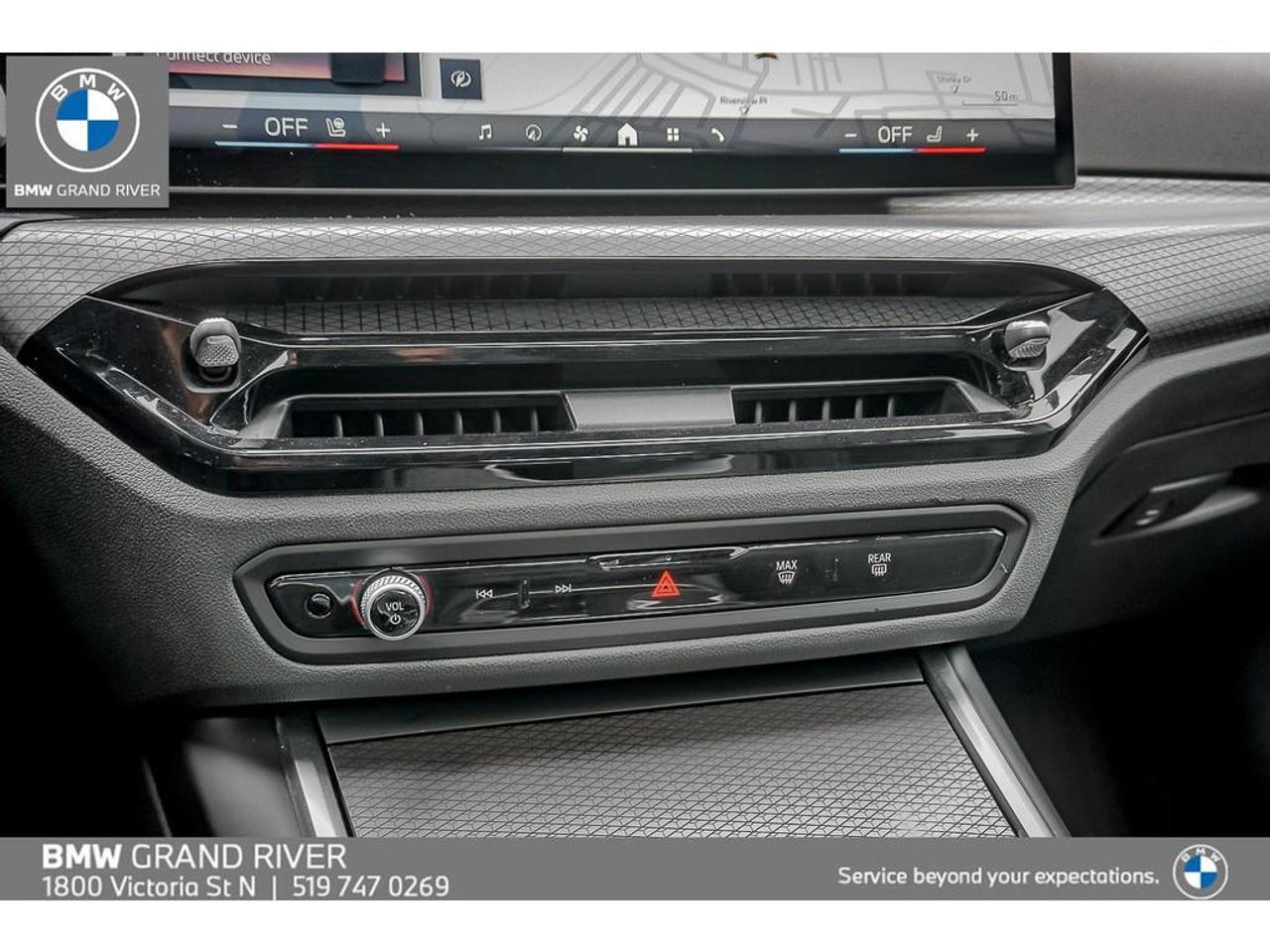 2025 BMW 330 i xDrive 4dr All-Wheel Drive Sedan Photo