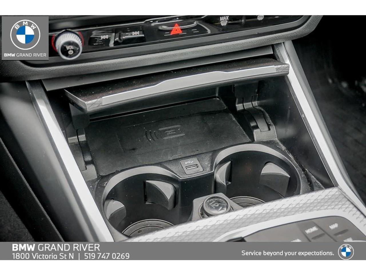 2025 BMW 330 i xDrive 4dr All-Wheel Drive Sedan Photo