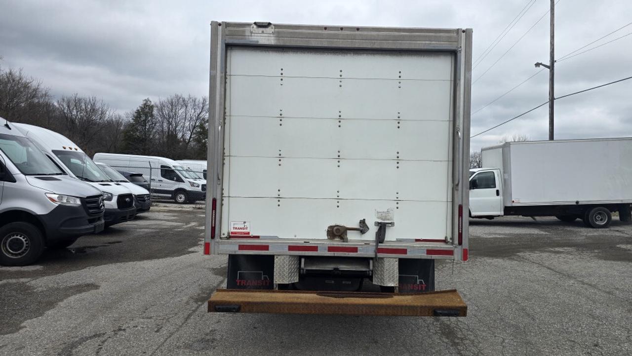 2022 Ford E-450 E-450 16Ft Box - Ramp - 7.3L V8 Gasoline Photo