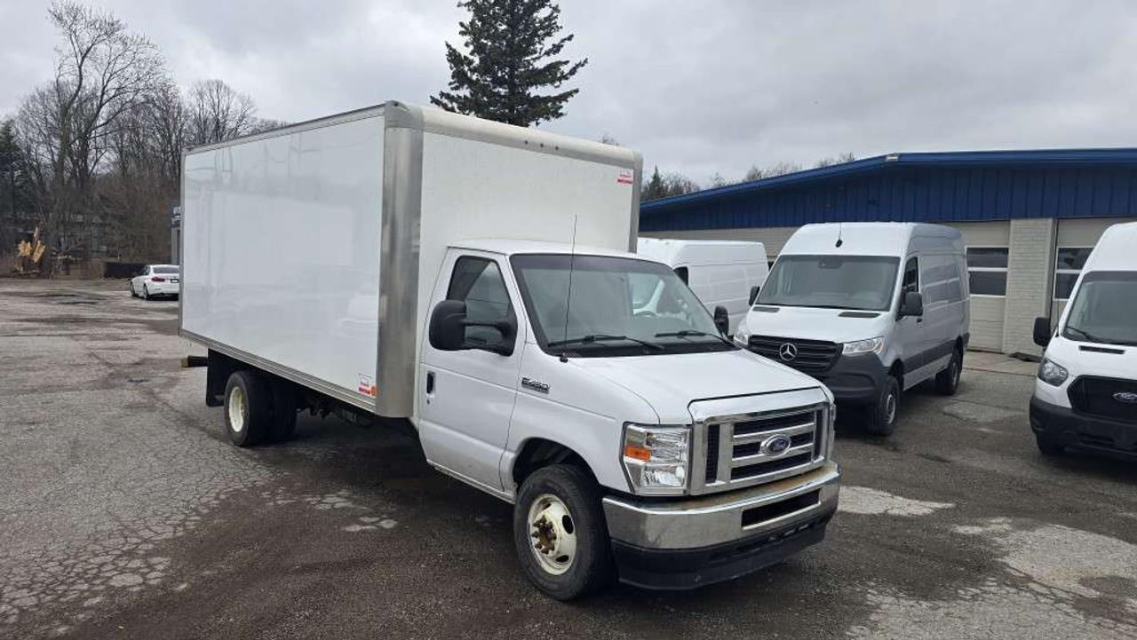 2022 Ford E-Series E-450 - 16Ft - V8 Gasoline - 16CB-C09413 - -None Photo3