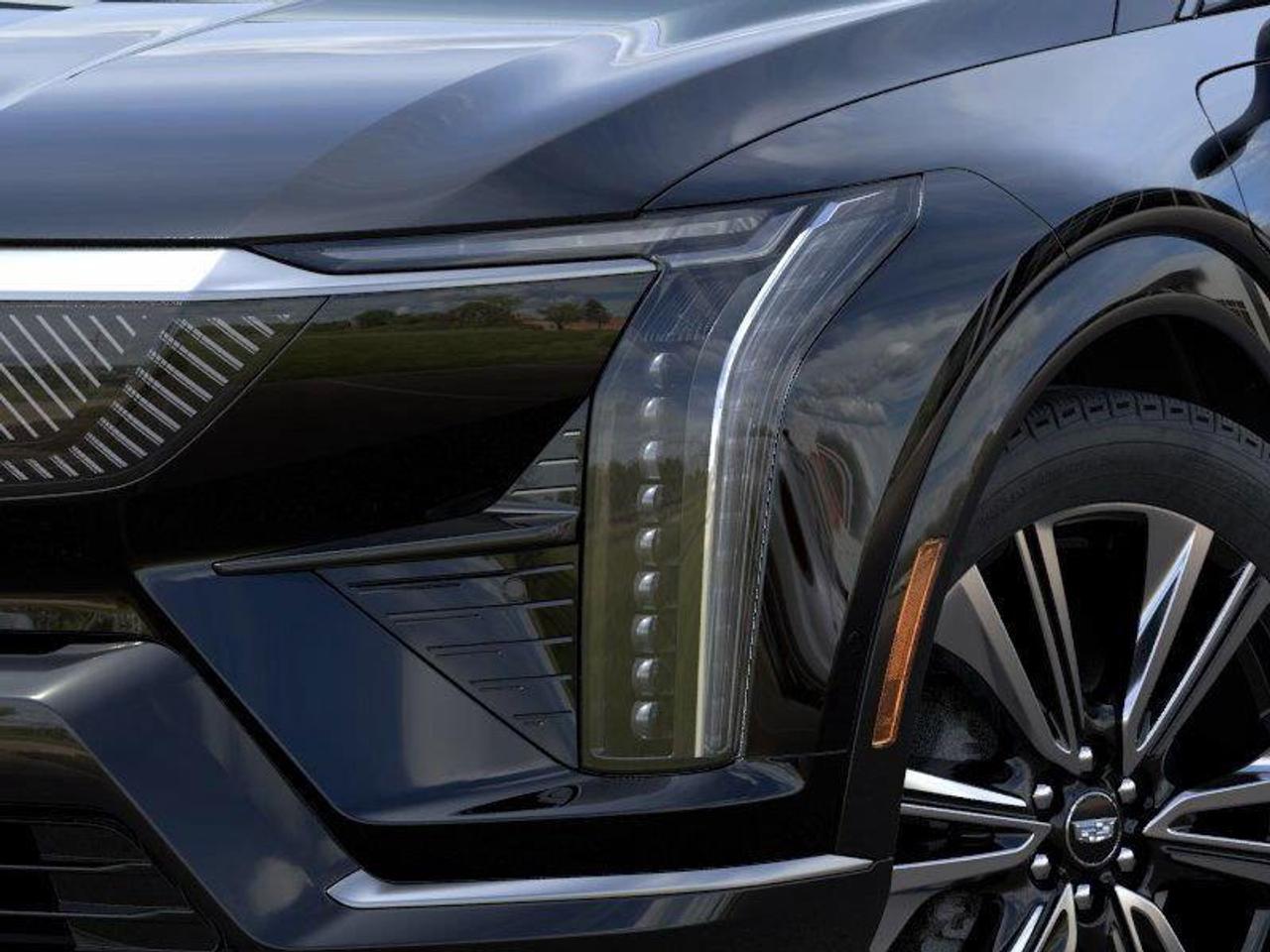 2026 Cadillac OPTIQ Premium Luxury 4dr Photo