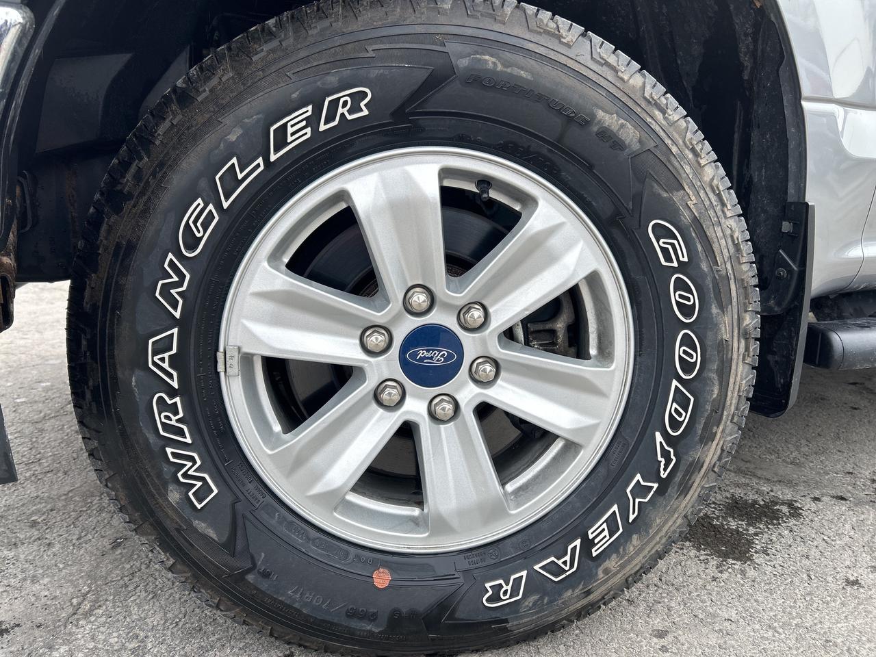 2020 Ford F-150 XLT 3.3L SUPER CAB SYNC CAM CLASS IV HITCH 17" WHL Photo