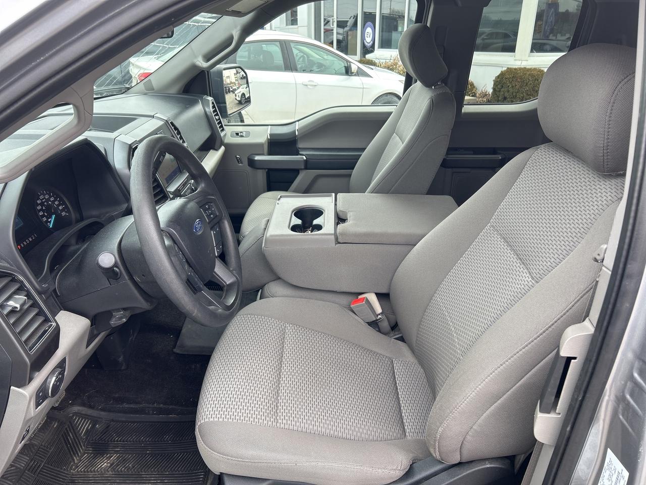 2020 Ford F-150 XLT 3.3L SUPER CAB SYNC CAM CLASS IV HITCH 17" WHL Photo