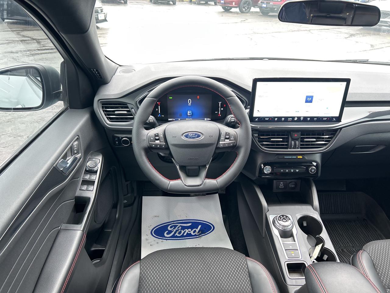 2025 Ford Escape ST LINE AWD 2.5L HYBRID ADAPTIVE CRUISE PANO ROOF Photo