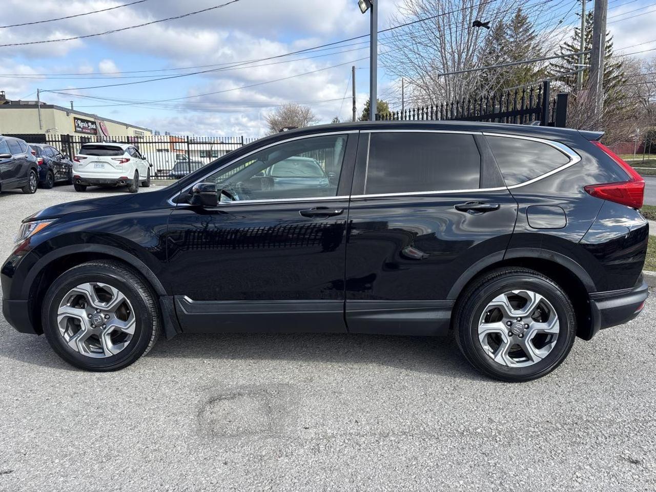 2019 Honda CR-V EX AWD   Sunroof   Heated Seats Photo4