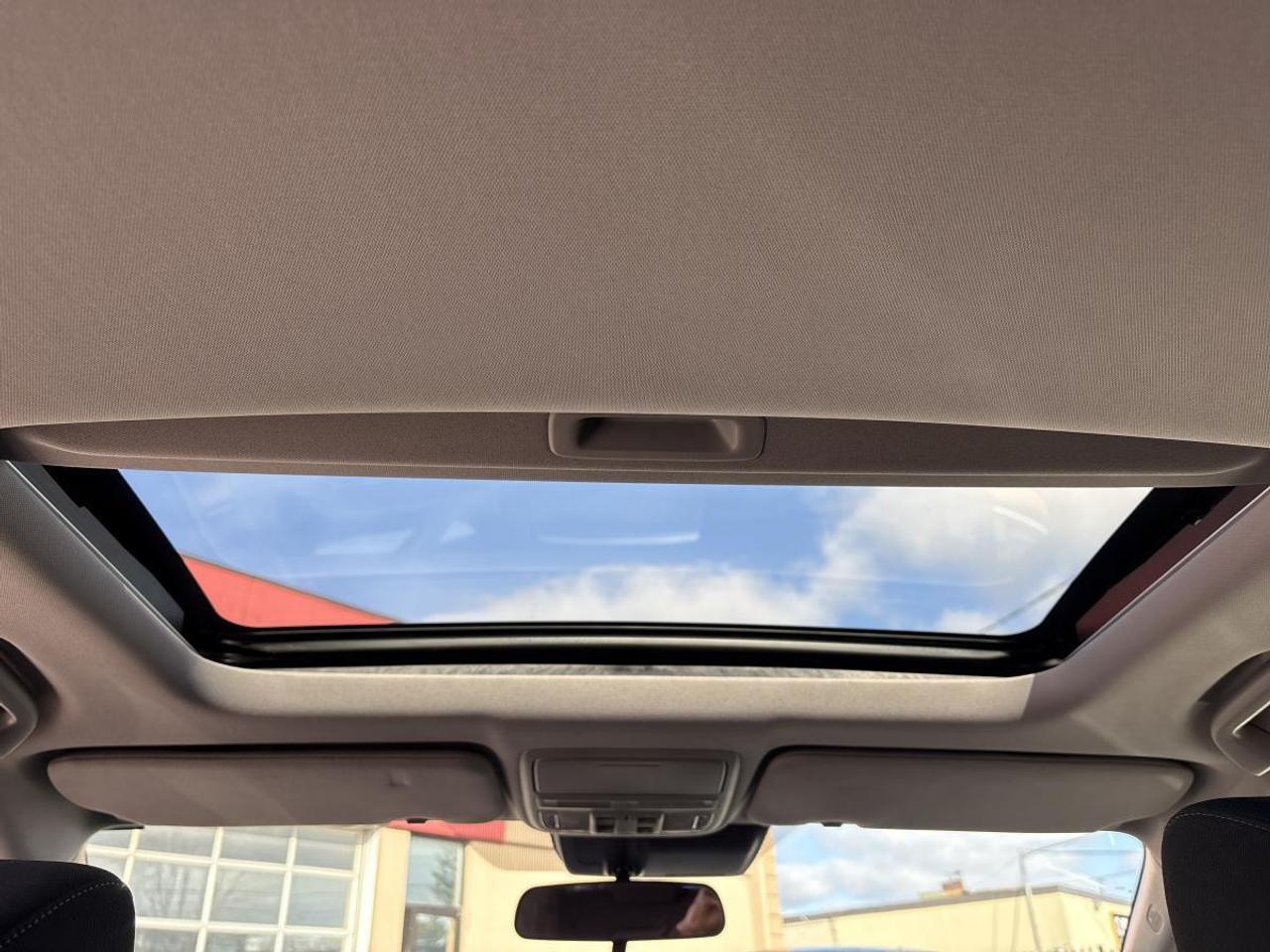 2019 Honda CR-V EX AWD   Sunroof   Heated Seats Photo