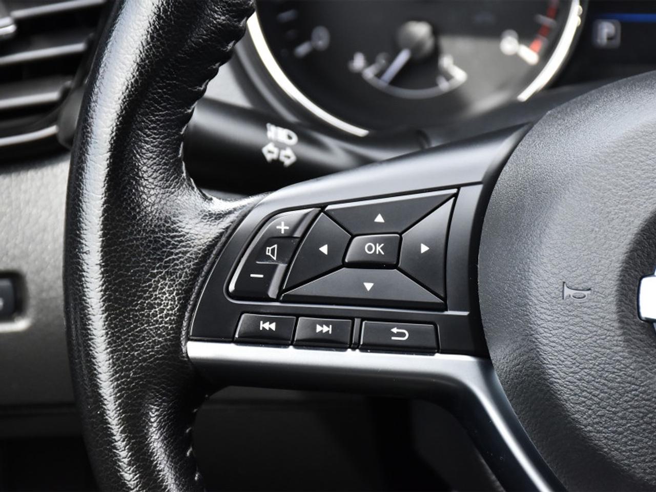 2022 Nissan Qashqai SV   Sunroof   Heated Seats   CarPlay   Android Au Photo