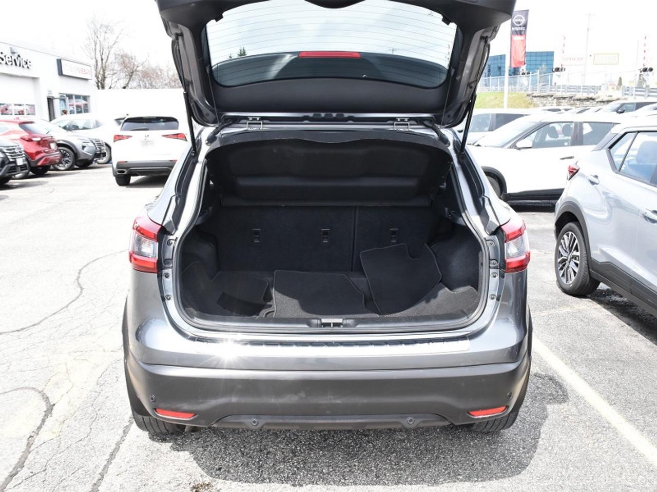 2022 Nissan Qashqai SV   Sunroof   Heated Seats   CarPlay   Android Au Photo