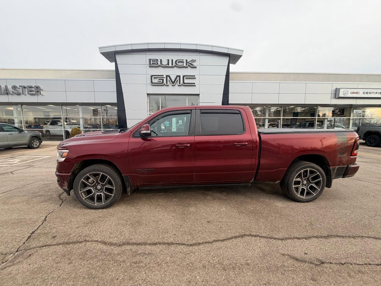 2019 RAM 1500 SportSPORT/REBEL, 5.7 HEMI V8, 4X4, ALLOYS, LEATHE Photo3
