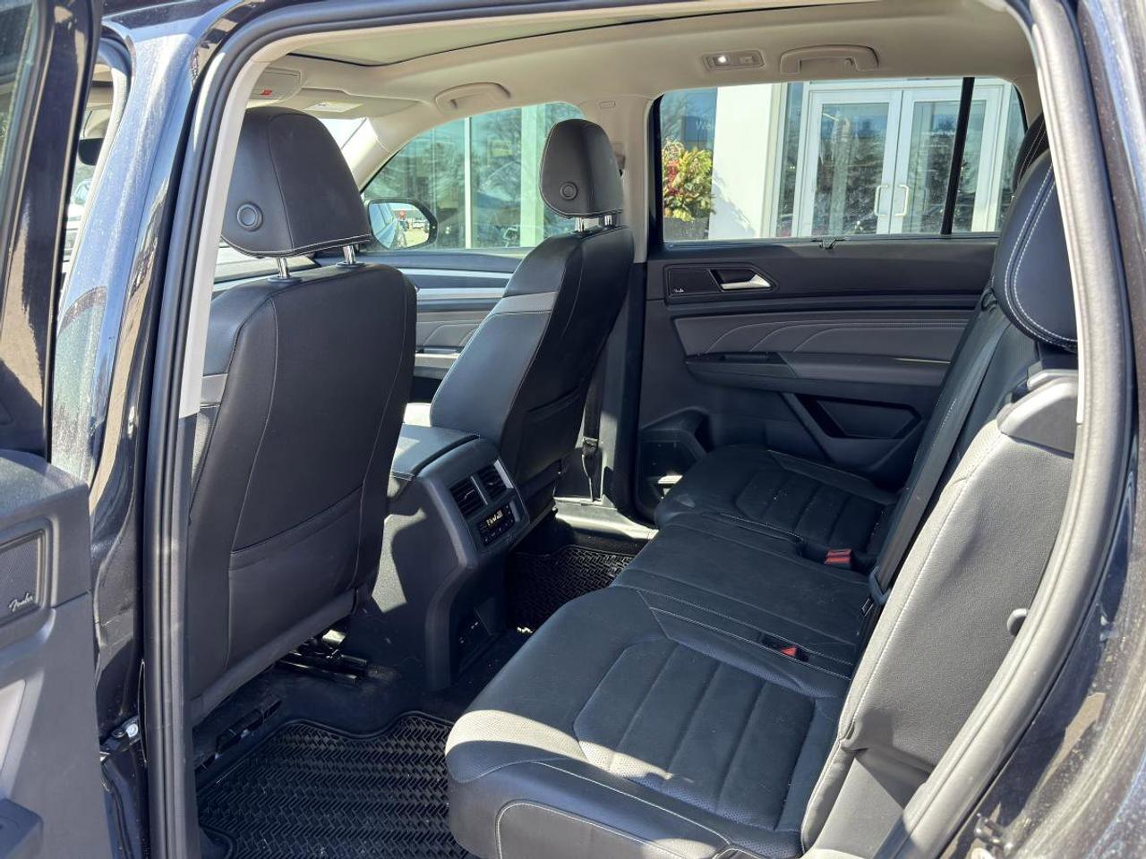 2023 Volkswagen Atlas  Photo