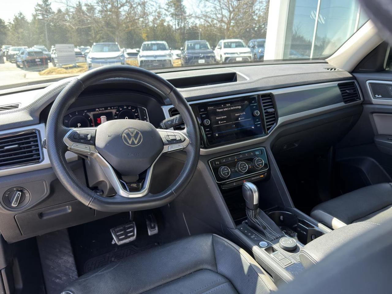 2023 Volkswagen Atlas  Photo