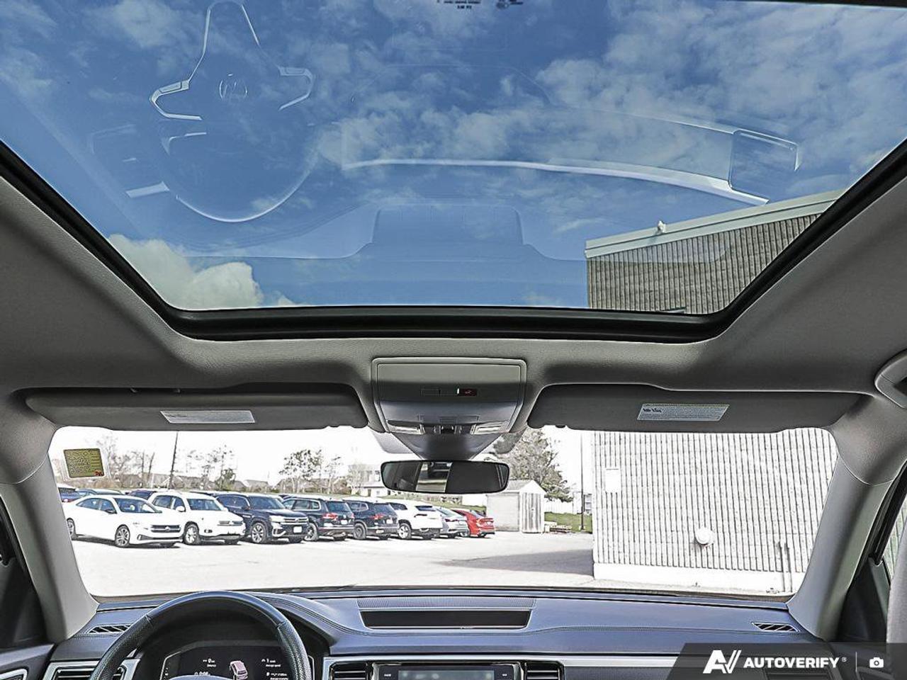 2023 Volkswagen Atlas  Photo