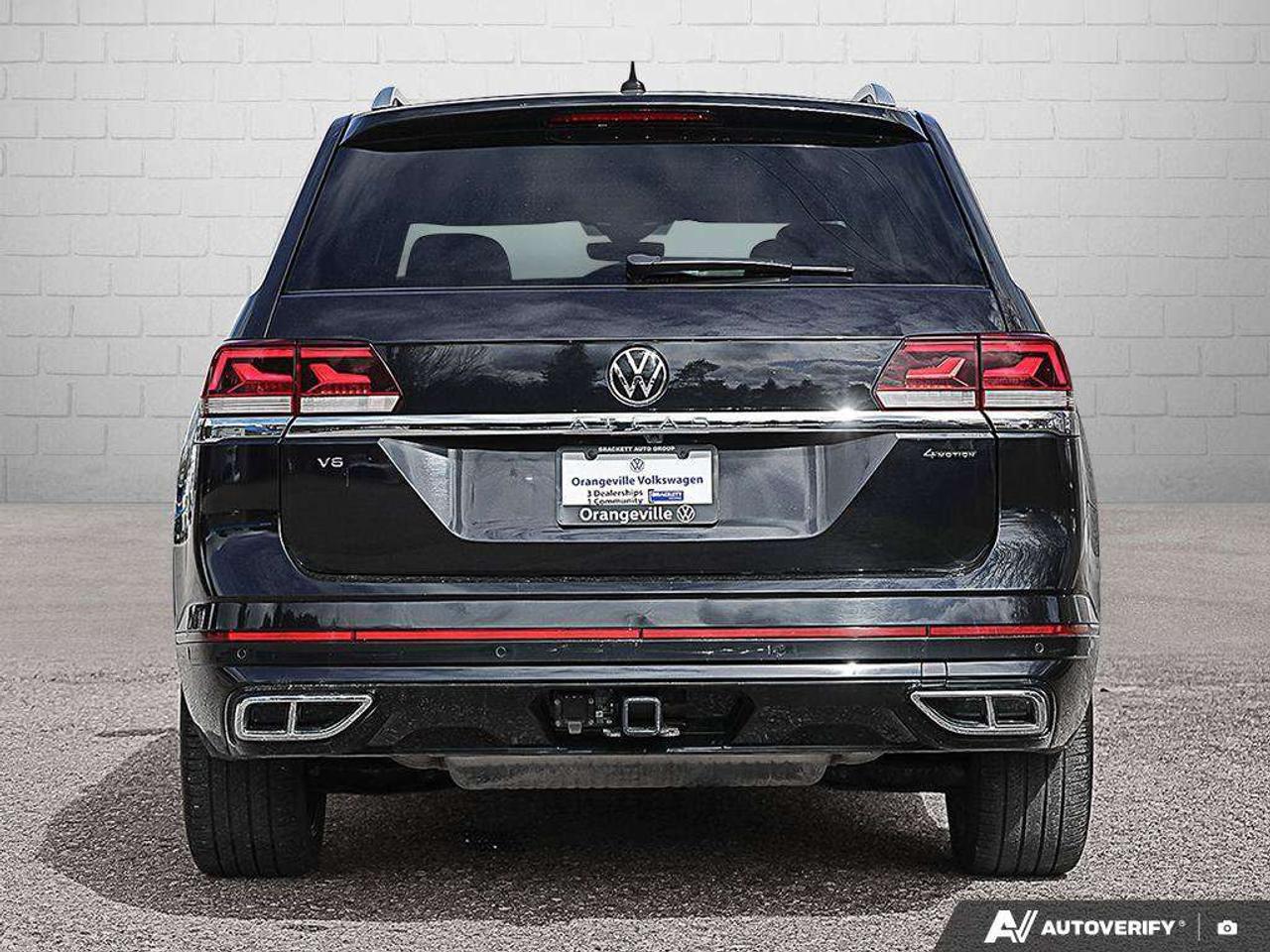 2023 Volkswagen Atlas CERTIFIED PRE-OWNED, ACCIDENT-FREE, SUNROOF Photo