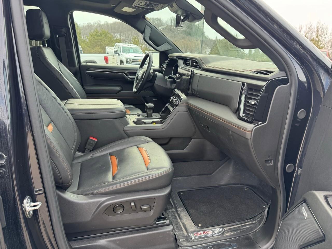 2024 GMC Sierra 1500 AT4Trailer Brake Controller   Heated Seats   Remot Photo