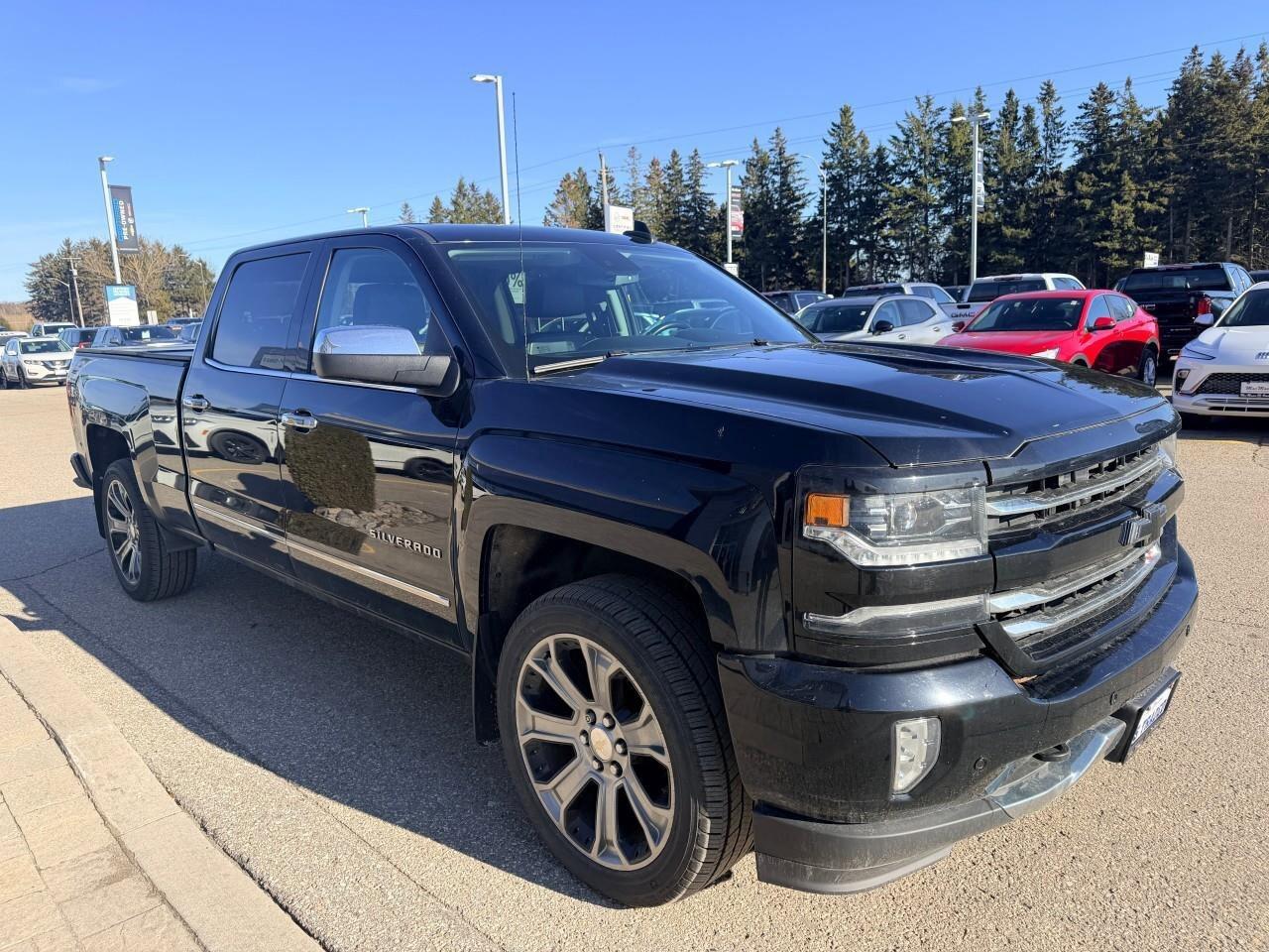 2017 Chevrolet Silverado 1500 LTZLTZ, 5.3L V8, Z71, 4X4, ALLOYS, LEATHER, 1-OWNE Photo