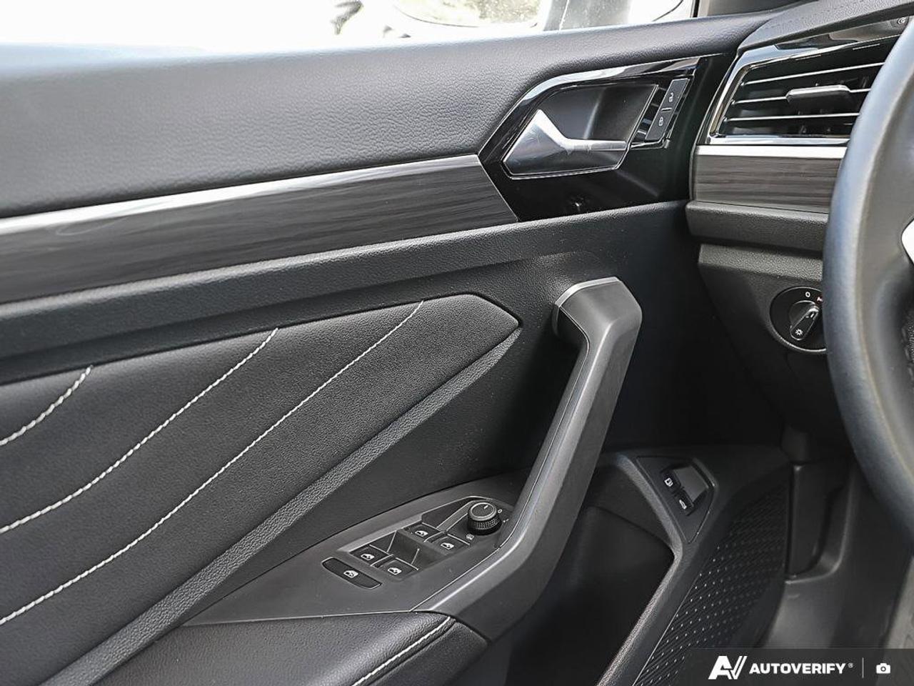 2024 Volkswagen Jetta  Photo