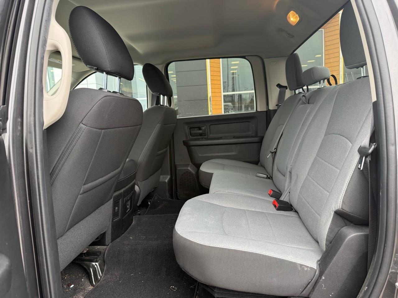 2022 RAM 1500 Classic Express 4x4 Crew Cab 5'7  Box Photo