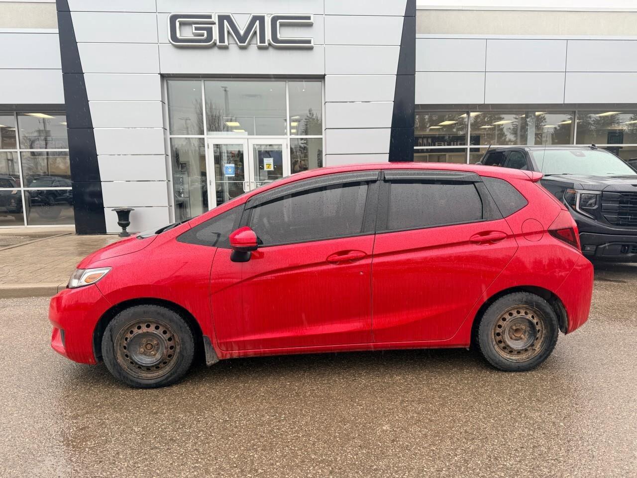 2016 Honda Fit LXLX, 1.5L 4-CYLINDER, HATCHBACK, FWD, CLOTH, SNOW Photo