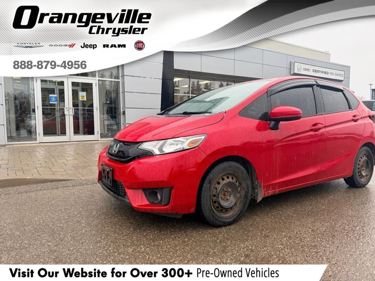2016 Honda Fit LXLX, 1.5L 4-CYLINDER, HATCHBACK, FWD, CLOTH, SNOW Photo