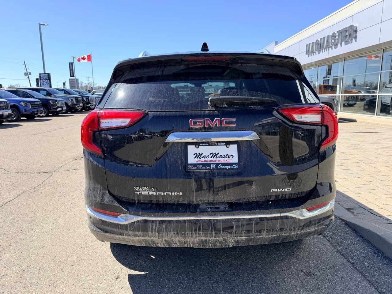 2023 GMC Terrain Awd 4dr Denali Photo