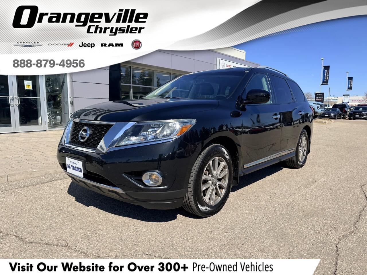 2015 Nissan Pathfinder SLSL, 3.5L V6, ALLOYS, LEATHER, 7-PASS, 1-OWNER, C Photo