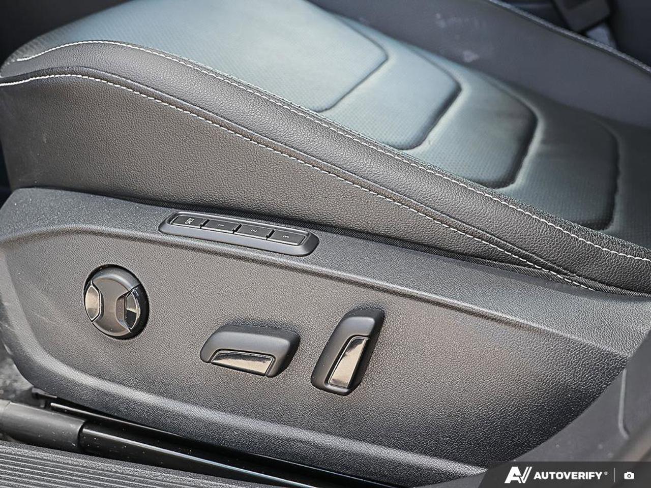 2024 Volkswagen Jetta Highline auto Photo