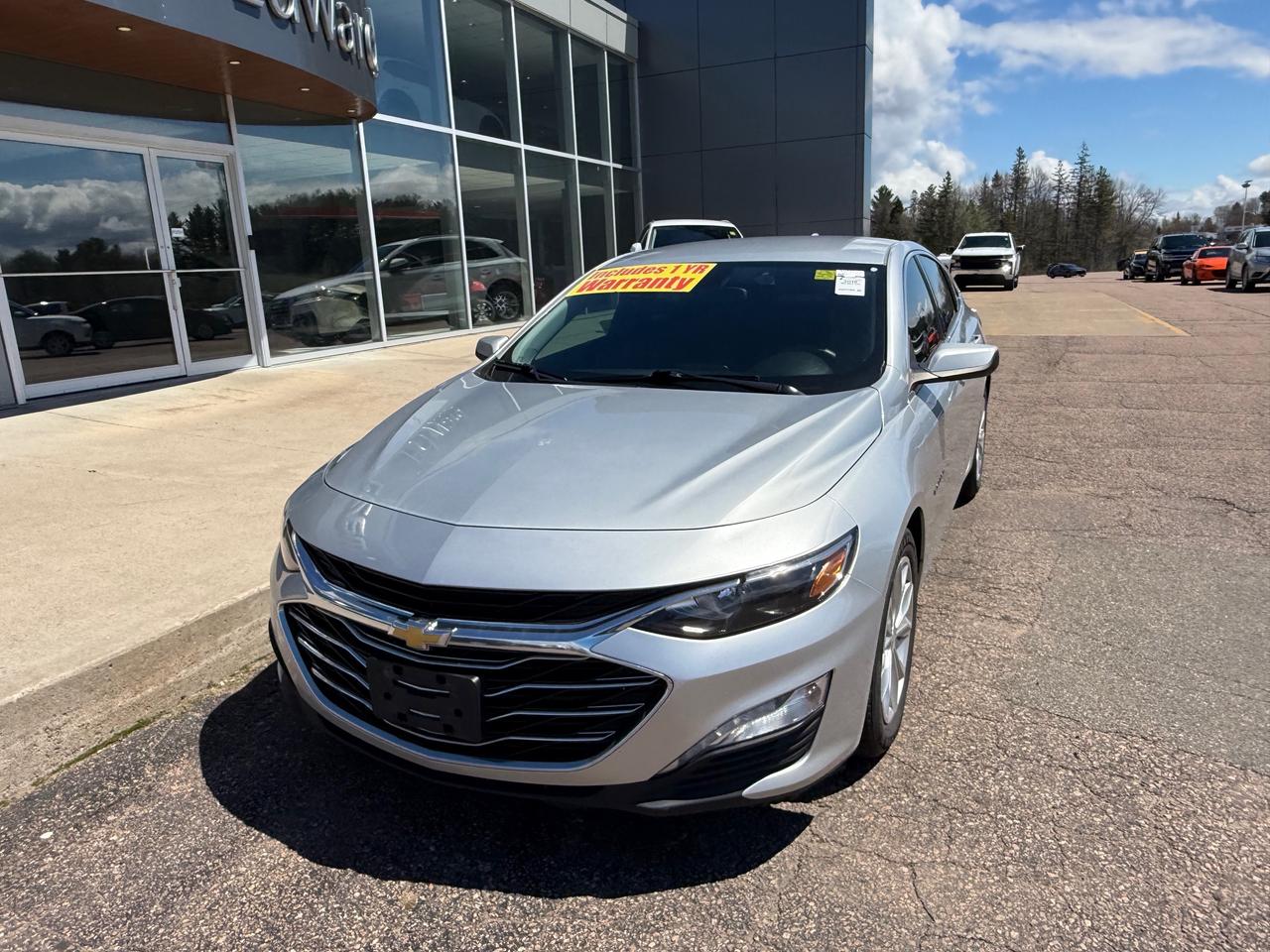 2019 Chevrolet Malibu LT 4dr SEDAN Photo
