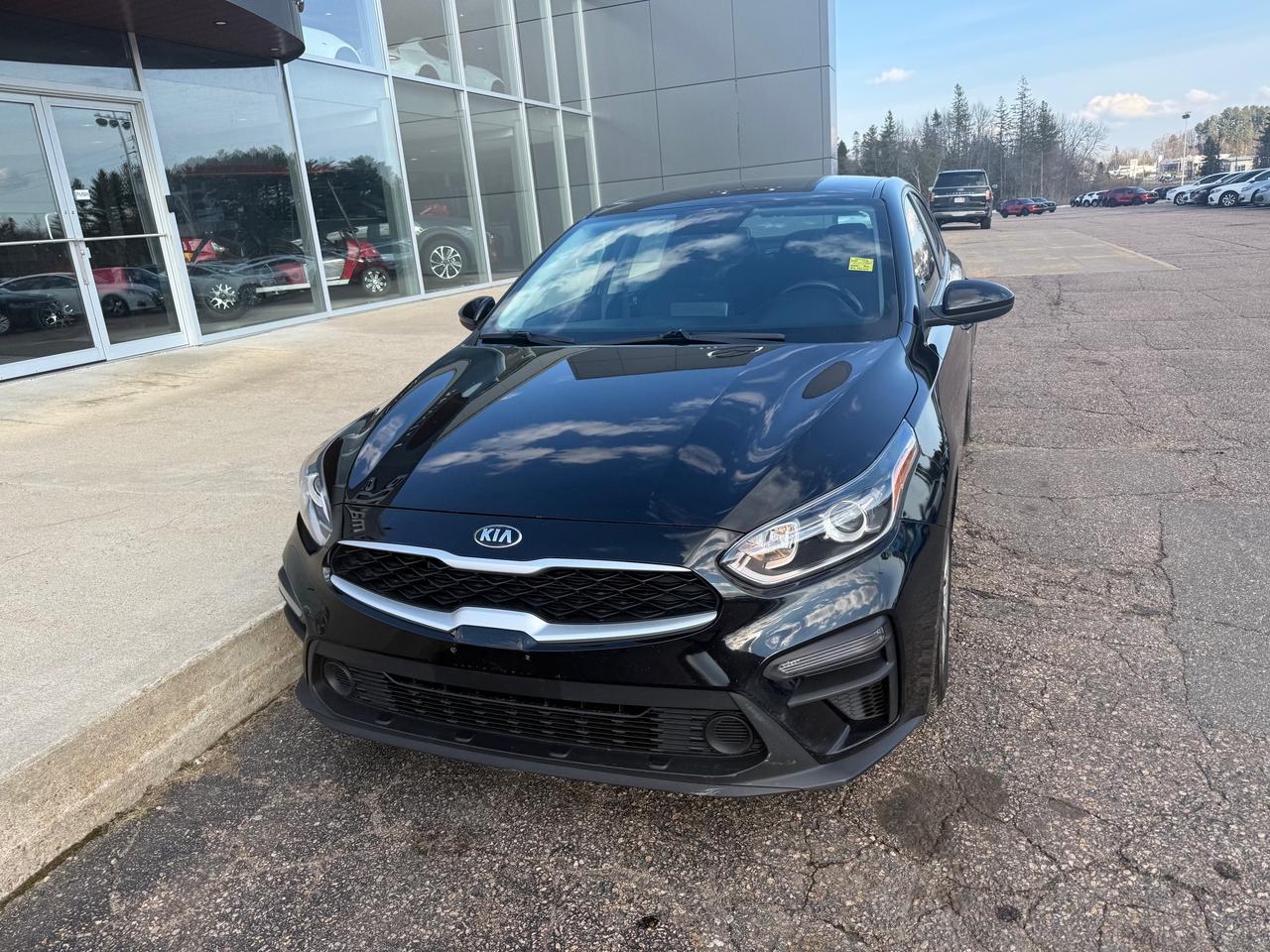 2021 Kia Forte LX 4dr Sedan Photo4