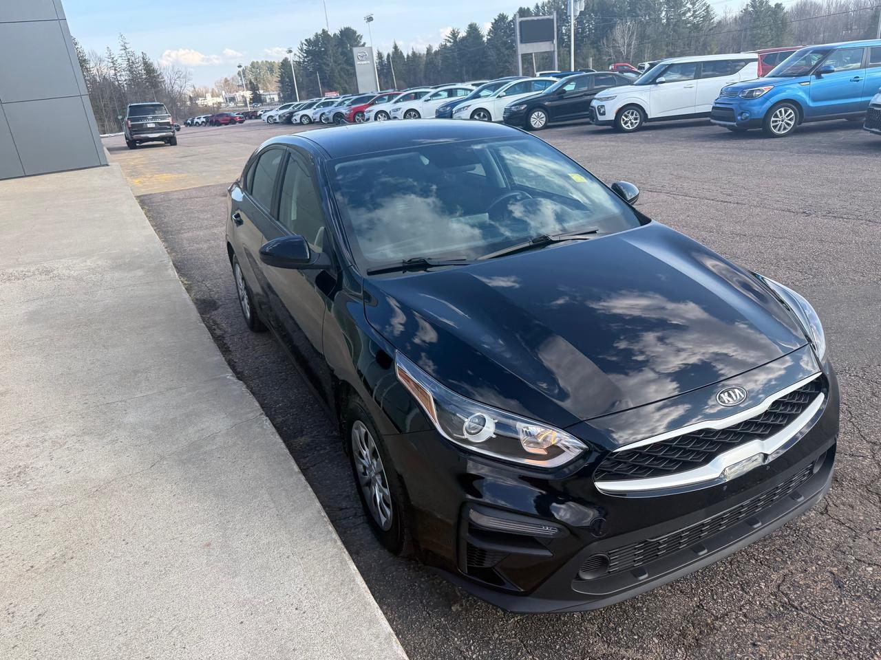 2021 Kia Forte LX 4dr Sedan Photo
