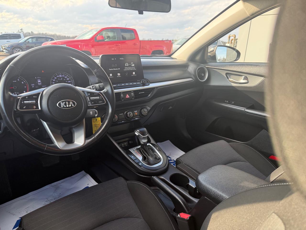 2021 Kia Forte LX 4dr Sedan Photo