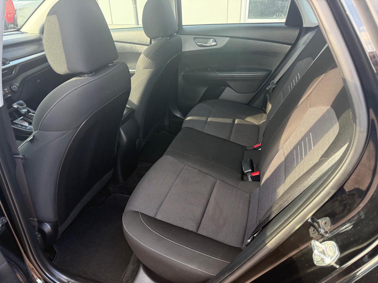2021 Kia Forte LX 4dr Sedan Photo