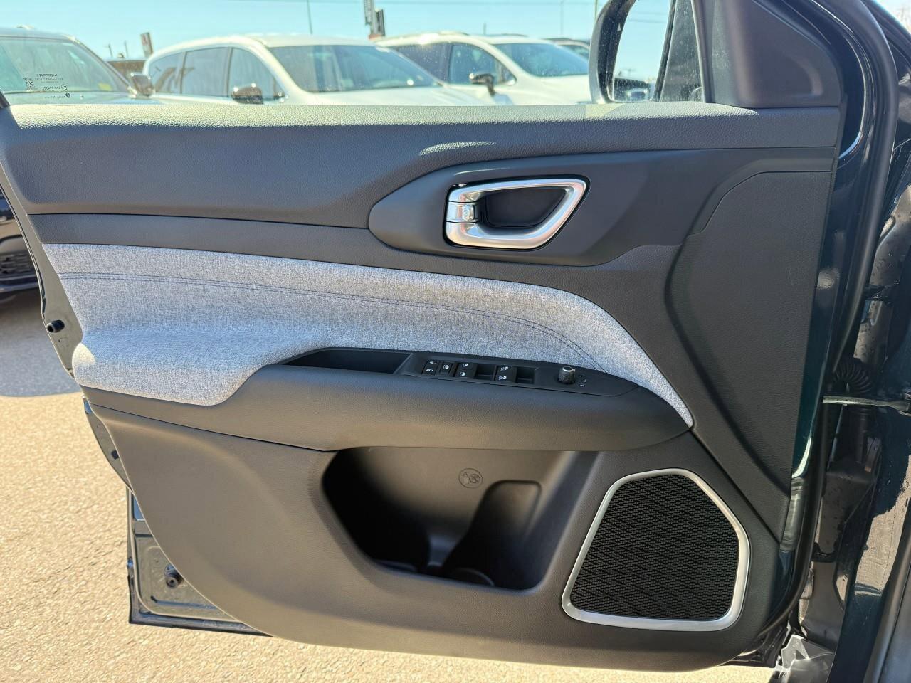 2026 Jeep Compass NORTH Photo