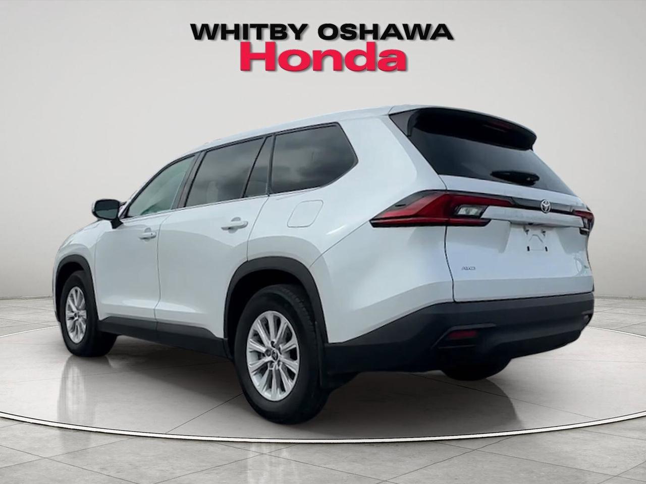 2025 Toyota Grand Highlander  Photo2