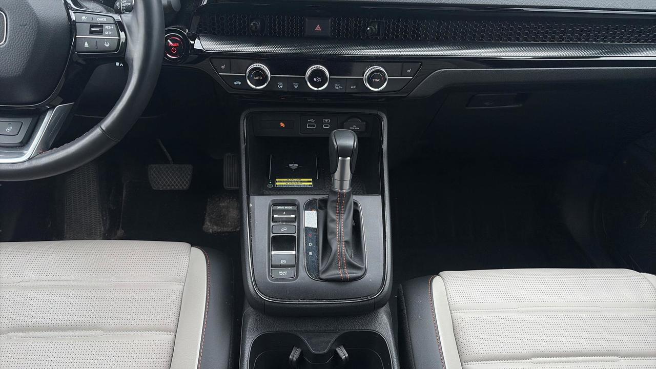 2024 Honda CR-V Hybrid Touring AWD Photo