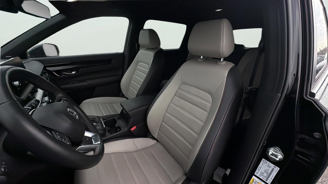 2024 Honda CR-V Hybrid Touring AWD Photo