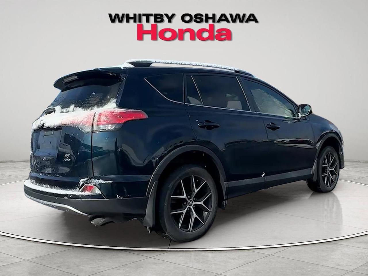 2018 Toyota RAV4 AWD SE Photo