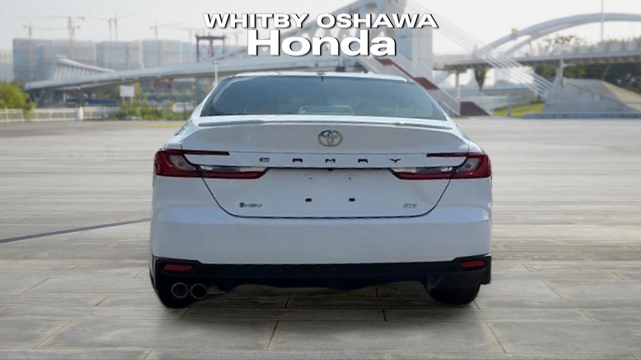 2025 Toyota Camry SE CVT Photo
