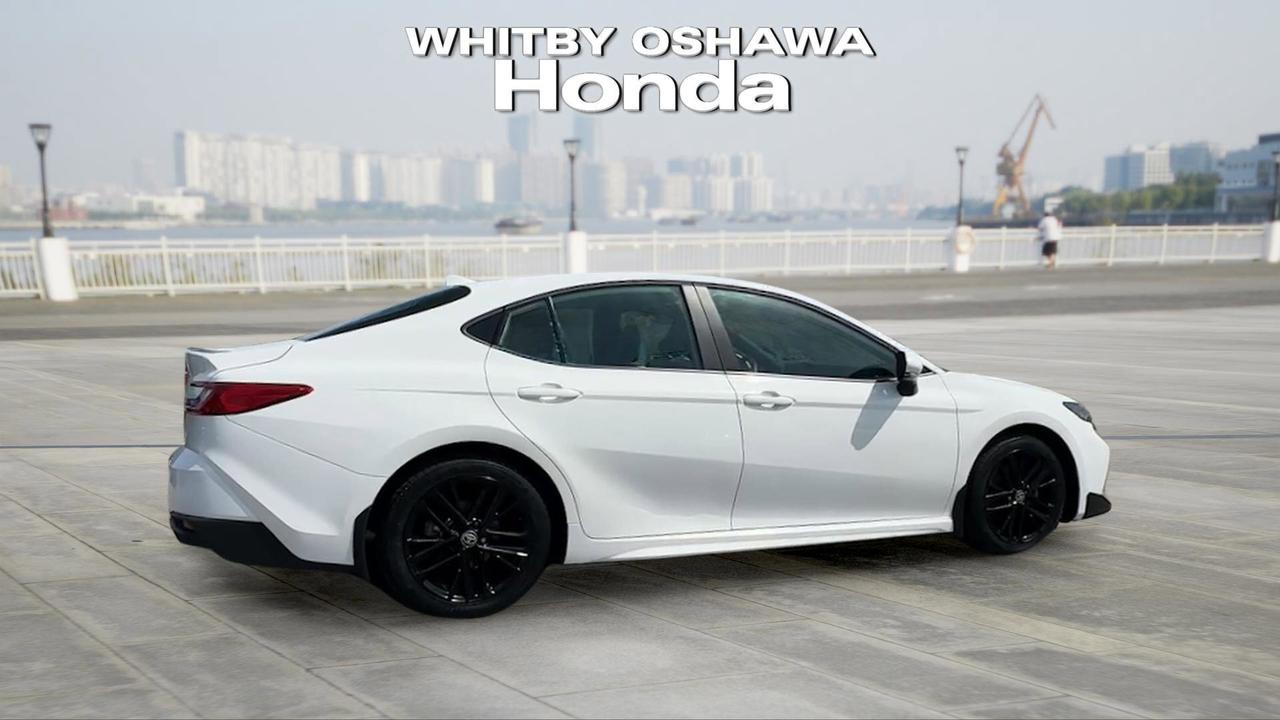 2025 Toyota Camry SE CVT Photo