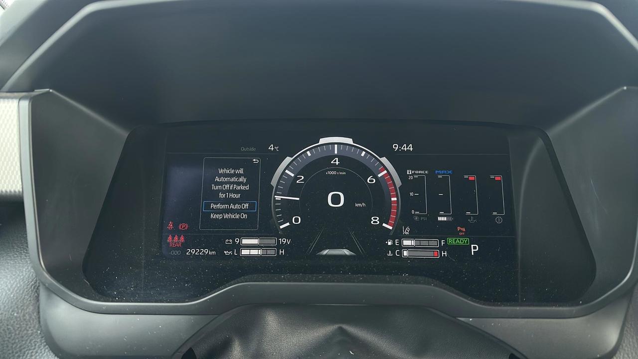 2024 Toyota Tundra 4x4 Crewmax Limited Hybrid Photo